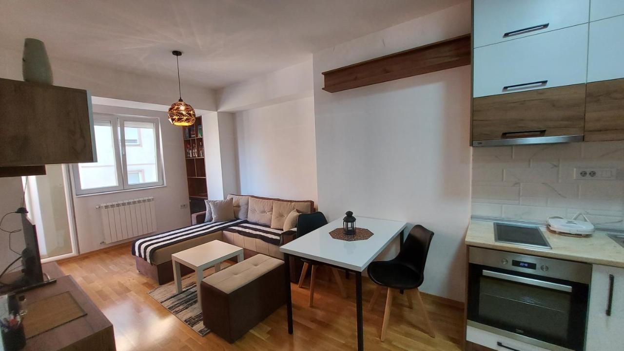New Home In Skopje Exterior photo
